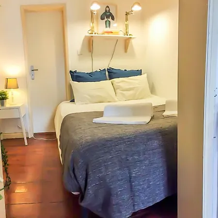 Beautiful Cozy Flat In Flowers Garden! Lägenhet *